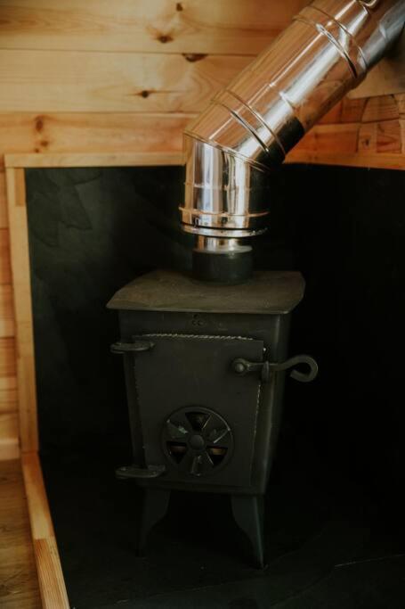 דירות ברמאות' Pine Cosy Winter Cabin - Hot Tub & Log Burner מראה חיצוני תמונה